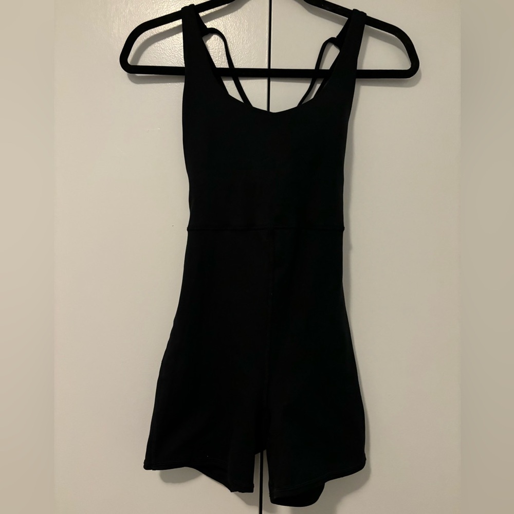Gilly Hicks (Hollister) romper/shortsie